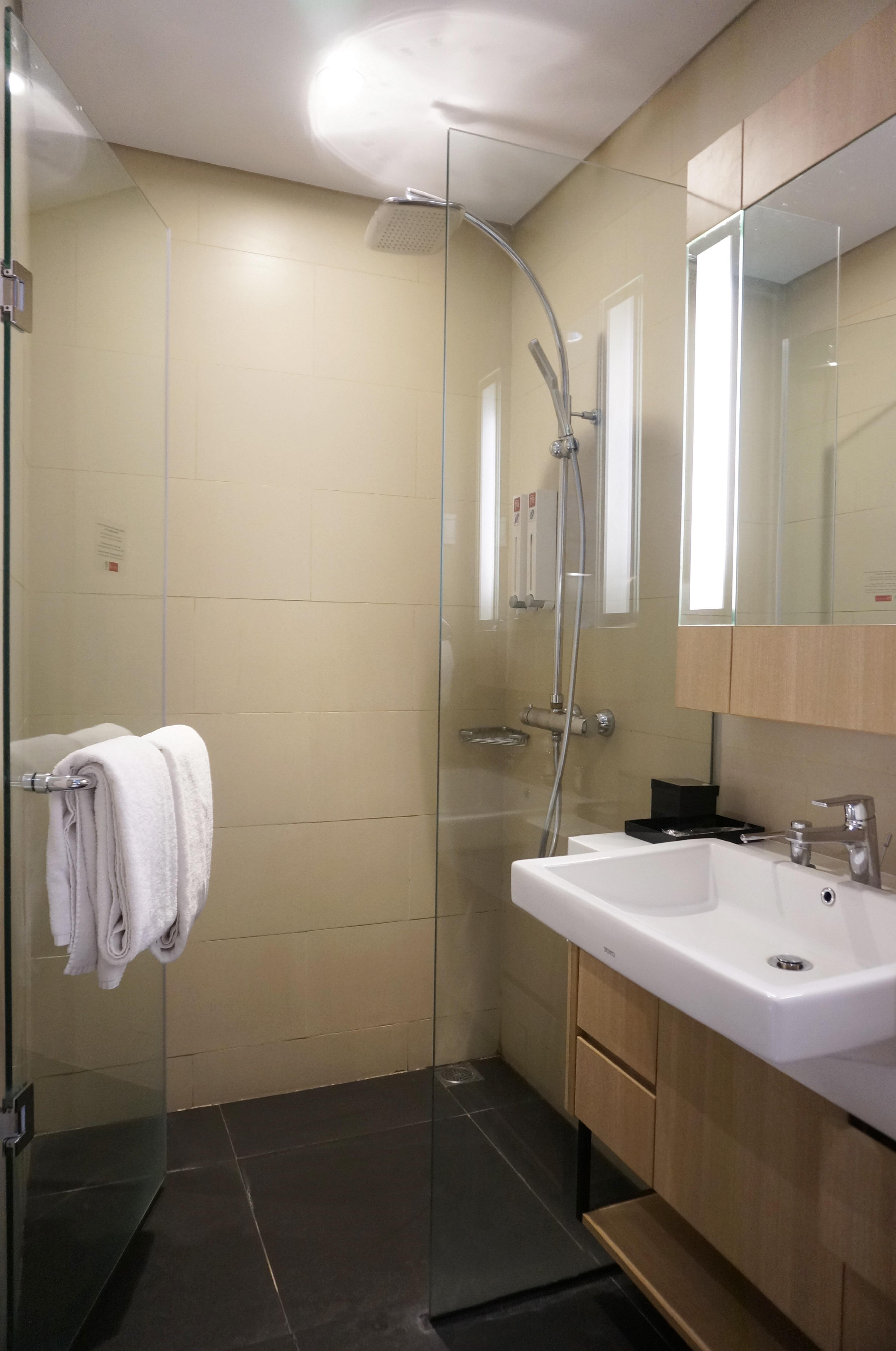 Отель Ra Premiere Simatupang Cilandak  Экстерьер фото